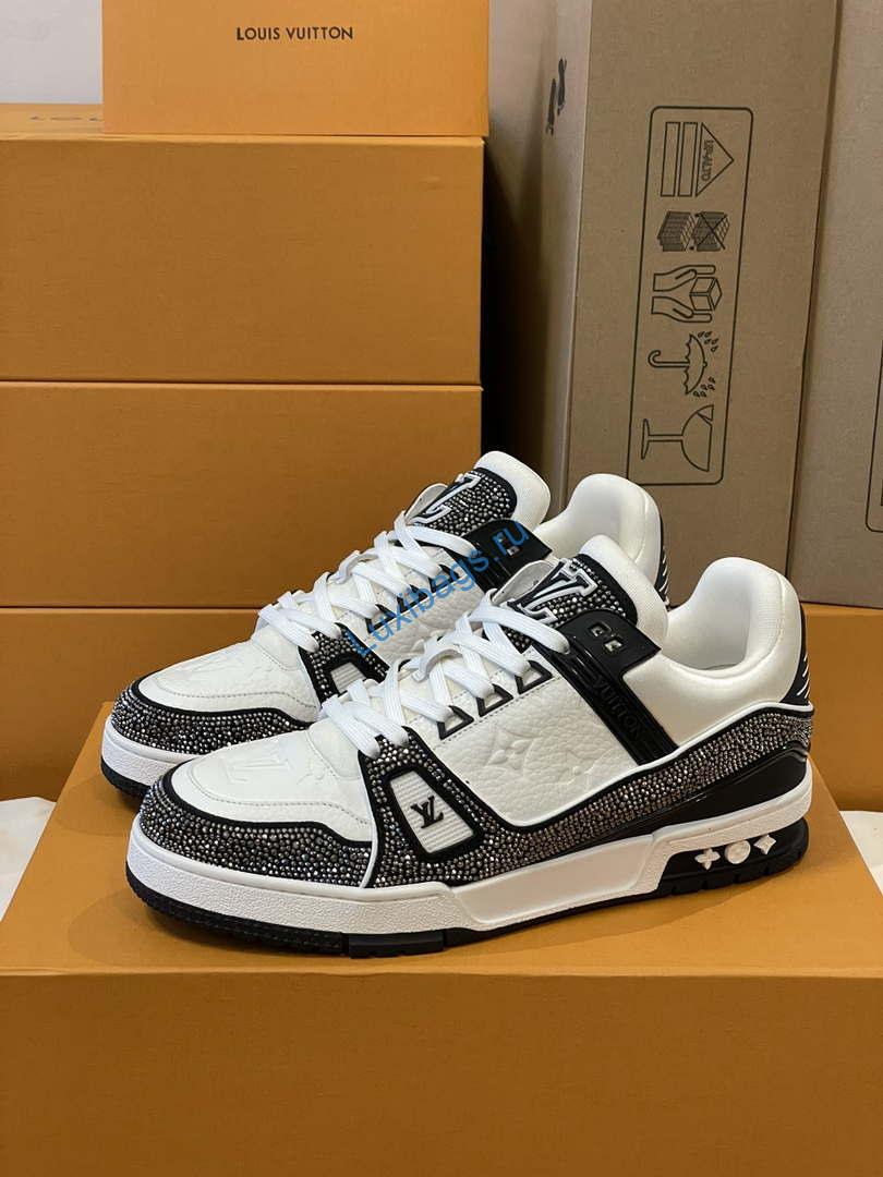 Louis Vuitton 1AC5AL Men Women's LV Trainer Sneaker L62396 | louis vuitton 1ac5al men womens lv trainer sneaker l62396 02