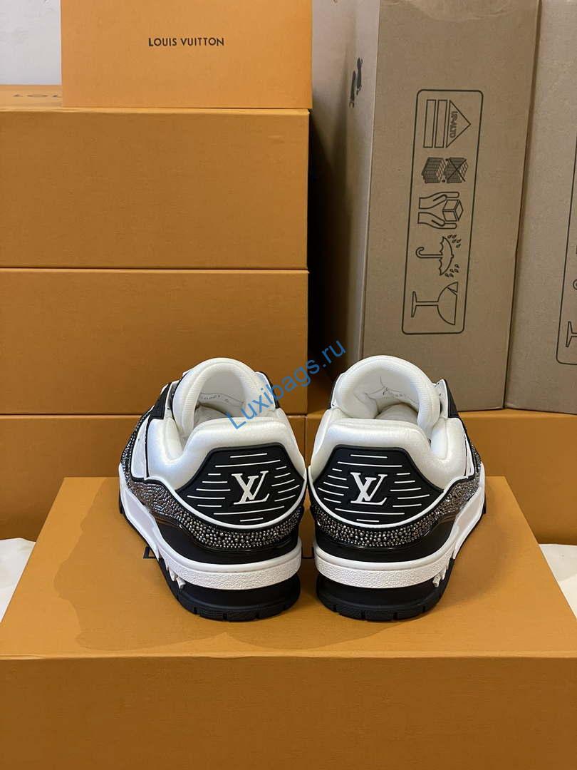 Louis Vuitton 1AC5AL Men Women's LV Trainer Sneaker L62396 | louis vuitton 1ac5al men womens lv trainer sneaker l62396 09