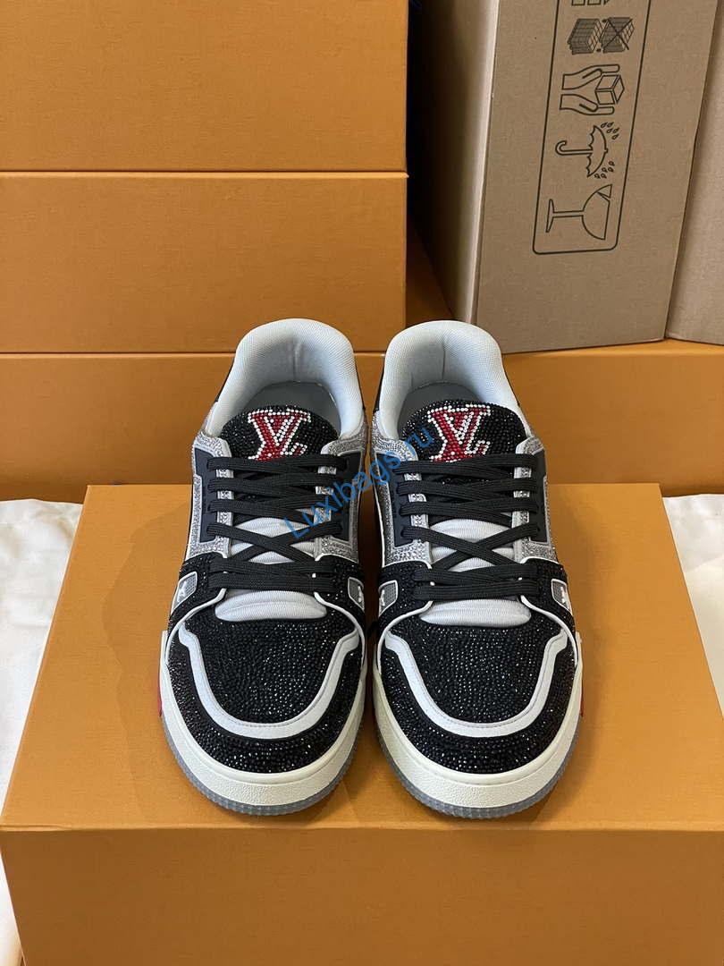 Louis Vuitton 1AC5AL Men Women's LV Trainer Sneaker L62398 | louis vuitton 1ac5al men womens lv trainer sneaker l62398 03