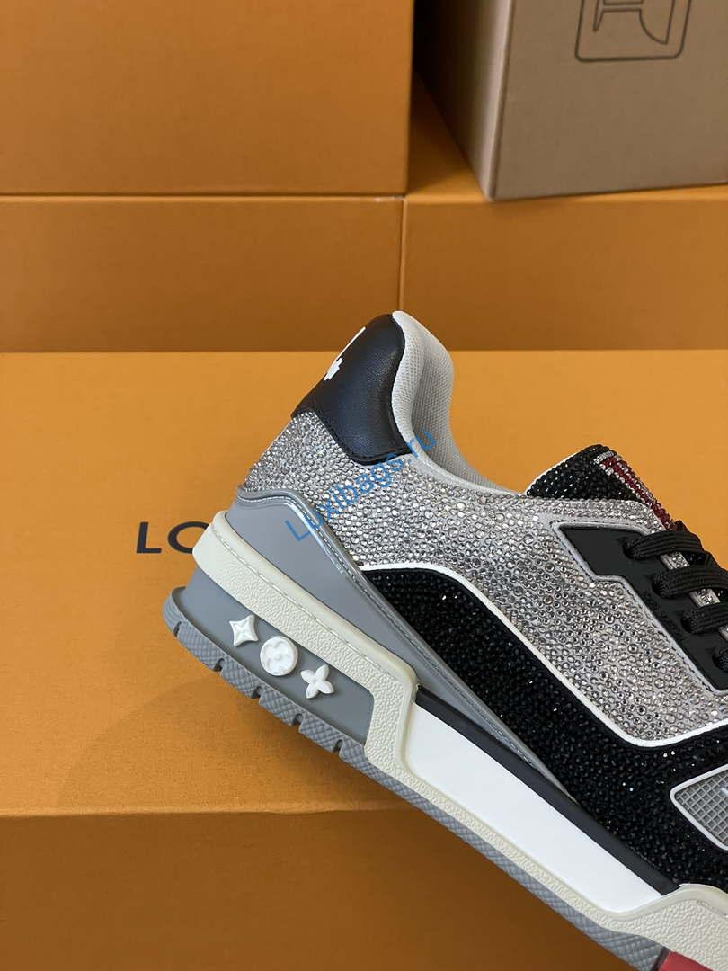Louis Vuitton 1AC5AL Men Women's LV Trainer Sneaker L62398 | louis vuitton 1ac5al men womens lv trainer sneaker l62398 06