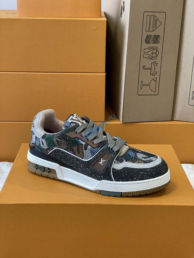 Louis Vuitton 1AC5AL Men Women's LV Trainer Sneaker L62400 | louis vuitton 1ac5al men womens lv trainer sneaker l62398 22