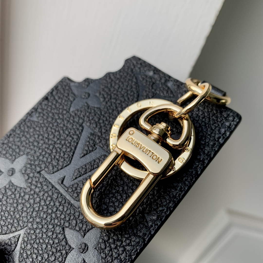 LV M01478 Louis Vuitton LV Chocolate Bar Figurine Key Holder and Bag Charm Black Leather | lv m01478 louis vuitton lv chocolate bar figurine key holder and bag charm black leather 4