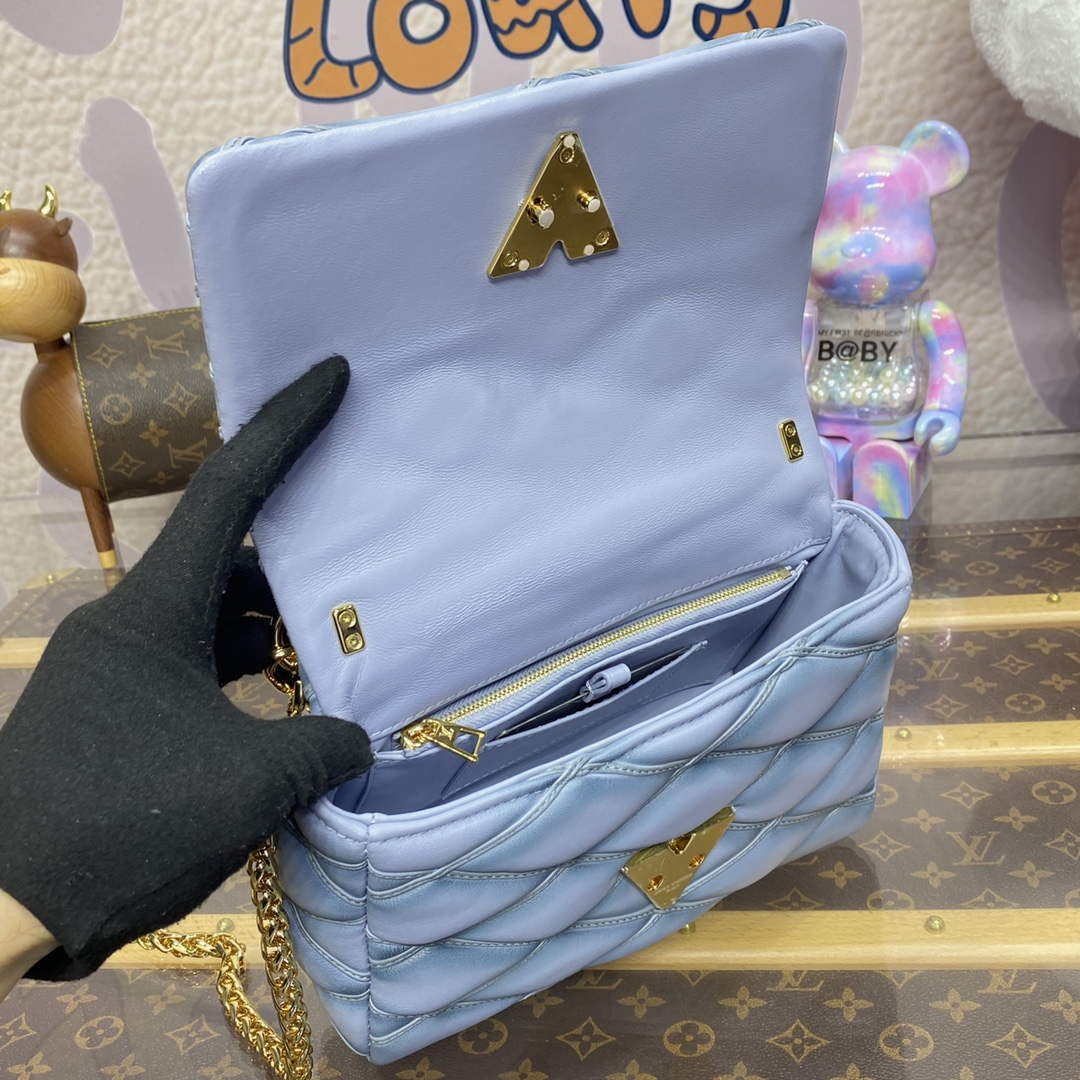 LV M24186 Louis Vuitton GO-14 MM Bag Foam Grey | lv m24186 louis vuitton go 14 mm bag foam grey 7