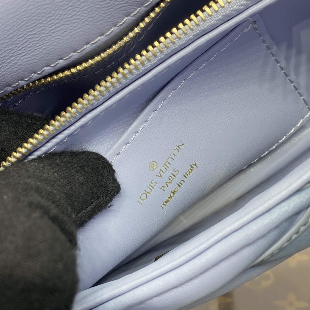 LV M24186 Louis Vuitton GO-14 MM Bag Foam Grey | lv m24186 louis vuitton go 14 mm bag foam grey 9
