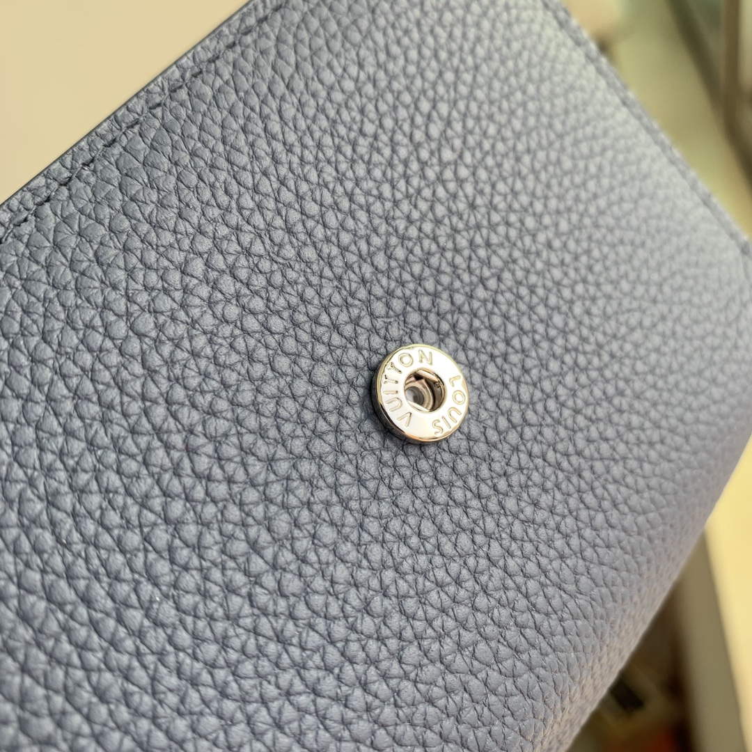 LV M81740 Louis Vuitton Pilot Wallet Dark Blue | lv m81740 louis vuitton pilot wallet dark blue 7