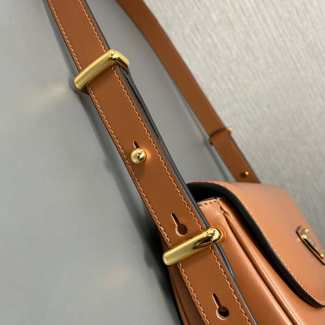 Prada 1BD365 Leather shoulder bag Brown | prada 1bd365 leather shoulder bag brown 006