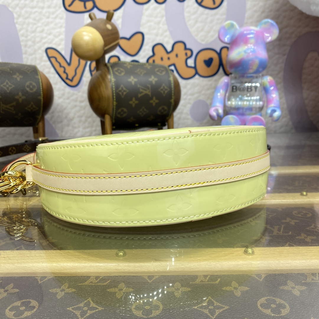 LV M24020 Louis Vuitton Croissant PM Bag Yellow | lv m24020 louis vuitton croissant pm bag yellow 4