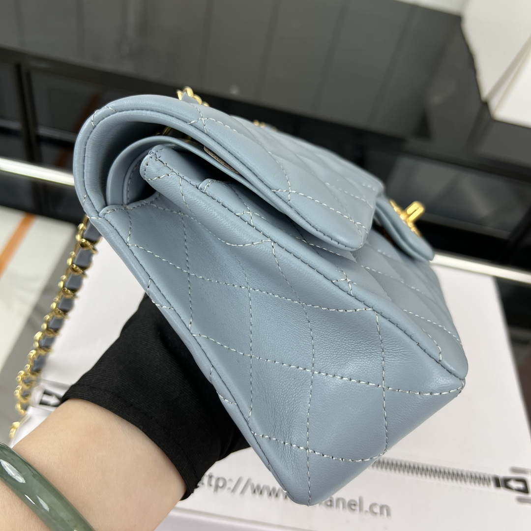 Chanel A01117 Flap Handbag Classic Bag Ligth Blue Lambskin | chanel a01117 flap handbag classic bag lambskin 184