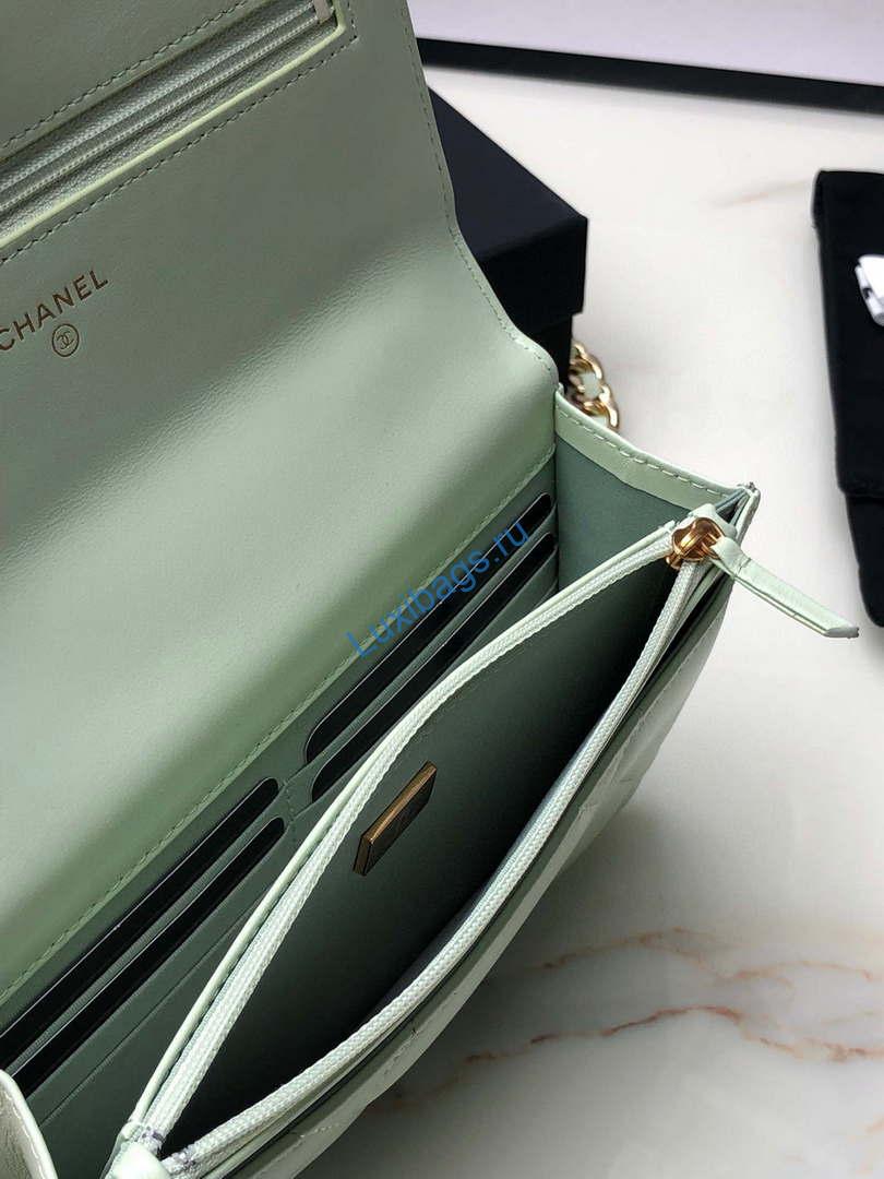 Chanel AP0957 19 Wallet on Chain Woc Shiny Lambskin Green | chanel ap0957 19 wallet on chain woc shiny lambskin green 08