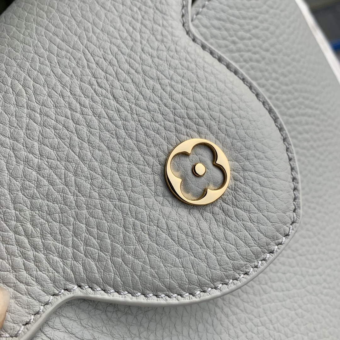 LV M23280 Louis Vuitton Capucines MM Handbag Ice Grey | lv m23280 louis vuitton capucines mm handbag ice grey 6