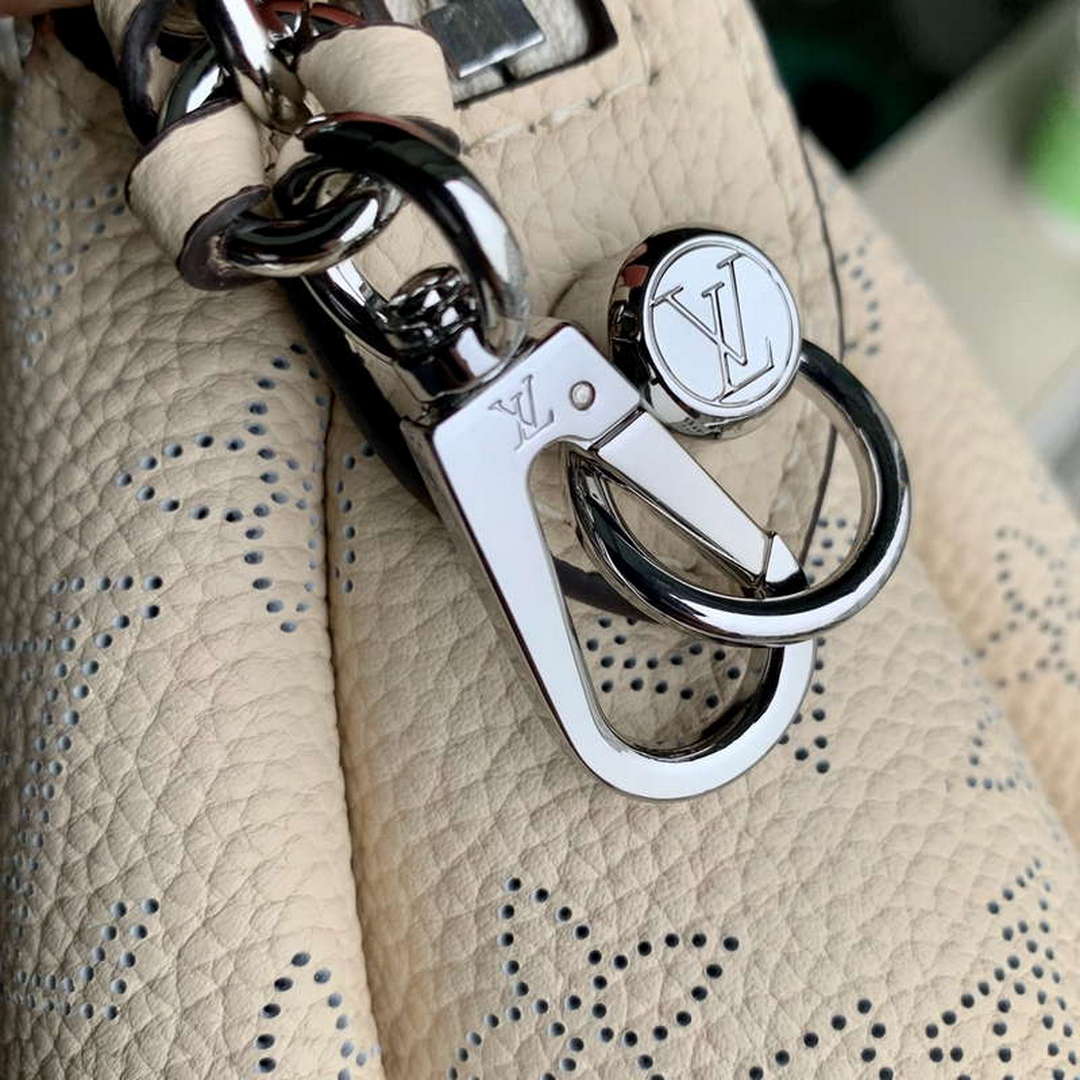LV M24114 Louis Vuitton Hand It All PM Bag Mahina Crème Beige | v m24114 louis vuitton hand it all pm bag creme beige 07
