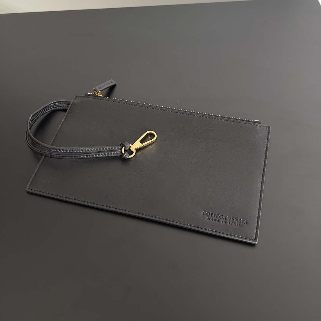 Bottega Veneta BV 608811 Large Cabat Bag Bv0033 | bottega veneta bv 608811 large cabat bag bv0033 007