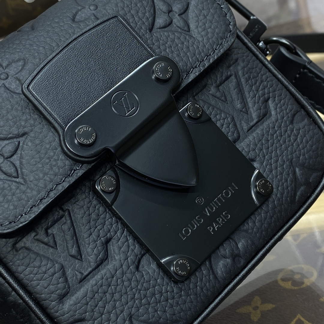 LV M83148 Louis Vuitton Pico S-Lock Bag Black | lv m83148 louis vuitton pico s lock bag black 6