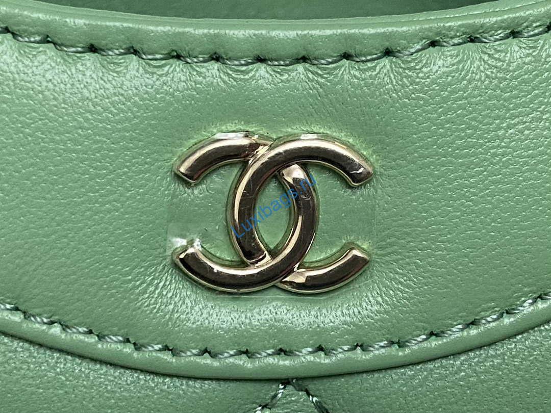 Chanel AP3656 Small Shopping Bag Shiny Lambskin & Gold-Tone Metal Green | chanel ap3656 small shopping bag shiny lambskin gold tone metal black 25