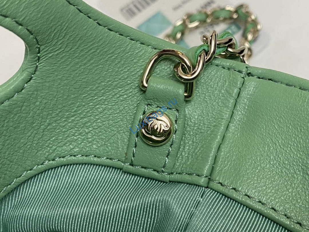 Chanel AP3656 Small Shopping Bag Shiny Lambskin & Gold-Tone Metal Green | chanel ap3656 small shopping bag shiny lambskin gold tone metal black 26
