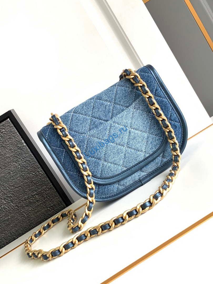 Chanel AS4845 Messenger Bag Denim Blue & Gold-Tone Metal | chanel as4845 messenger bag denim blue gold tone metal 003
