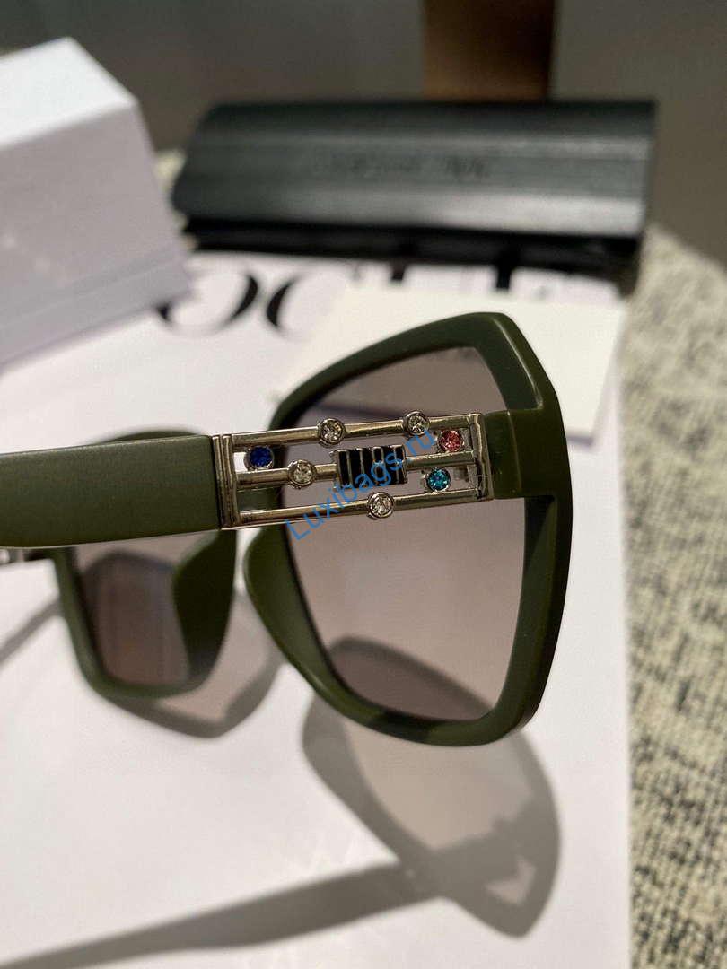 dior classic sunglasses c83181 2 Dior Classic Sunglasses C83181 | chanel classic sunglasses c83180 9