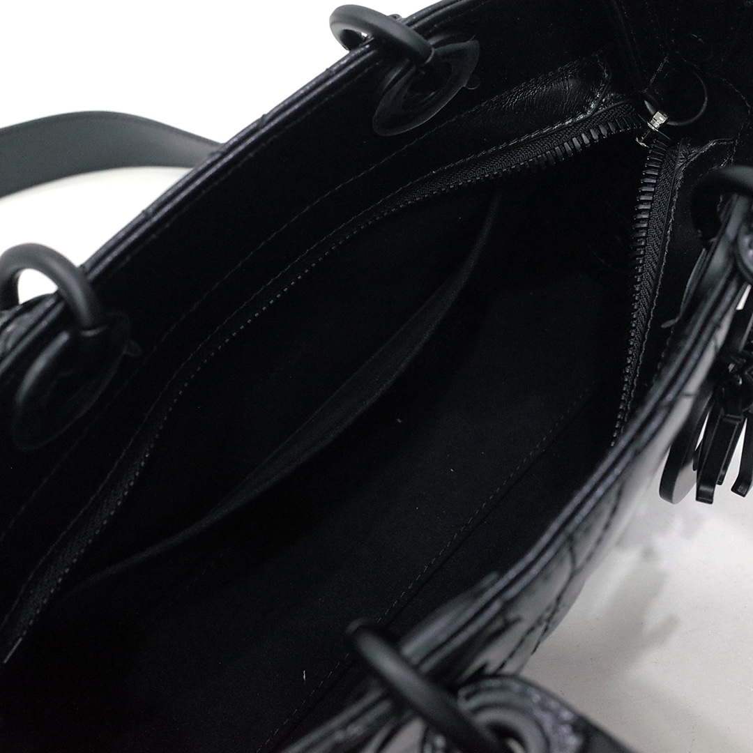 Dior M1151 Small Lady D-Sire My ABCDior Bag Black Macrocannage Crinkled Calfskin | dior m1151 small lady d sire my abcdior bag black macrocannage crinkled calfskin 008