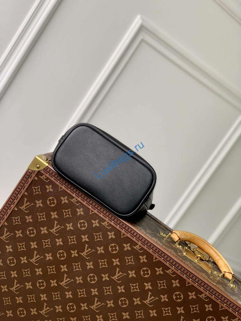 LV M24006 Louis Vuitton Lock and Walk Bucket Bag Black | lv m24006 louis vuitton lock and walk bucket bag black 5