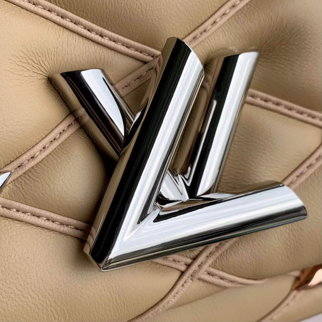 LV M24151 Louis Vuitton GO-14 MM Handbag Beige | lv m24151 louis vuitton go 14 mm handbag beige 5