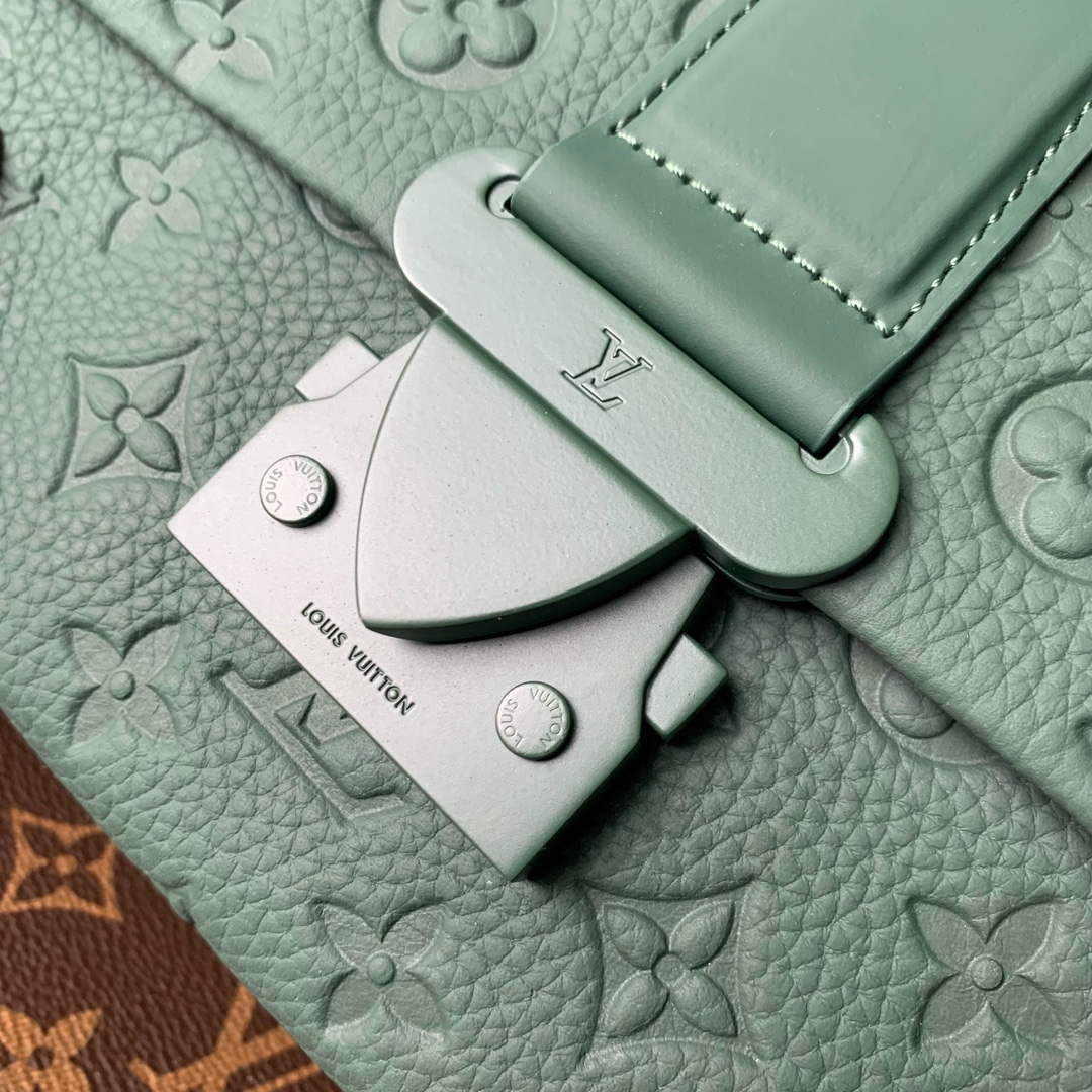 LV M24439 Louis Vuitton S-Cape Messenger Bag Forest Green | lv m24439 louis vuitton s cape messenger bag forest green 5