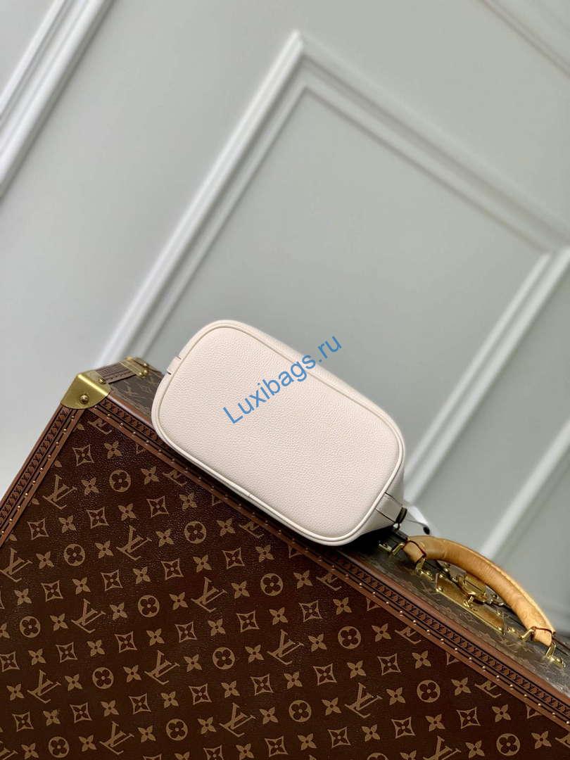 LV M24638 Louis Vuitton Lock and Walk Bucket Bag Quartz | lv m24638 louis vuitton lock and walk bucket bag quartz 4