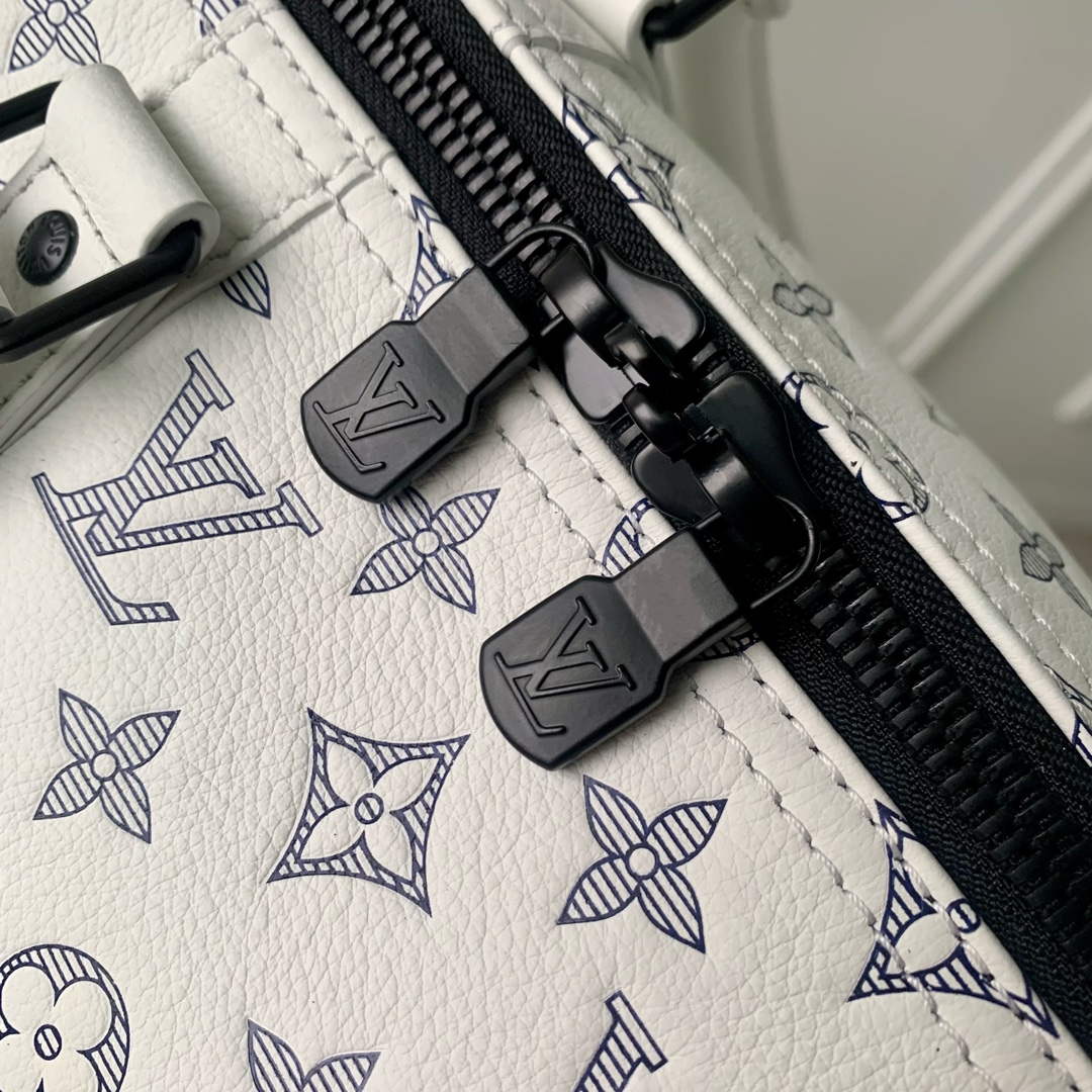LV M24954 Louis Vuitton Keepall Bandoulière 50 Travel Bag White/Navy Blue | lv m24954 louis vuitton keepall bandouliere 50 travel bag white navy blue 7
