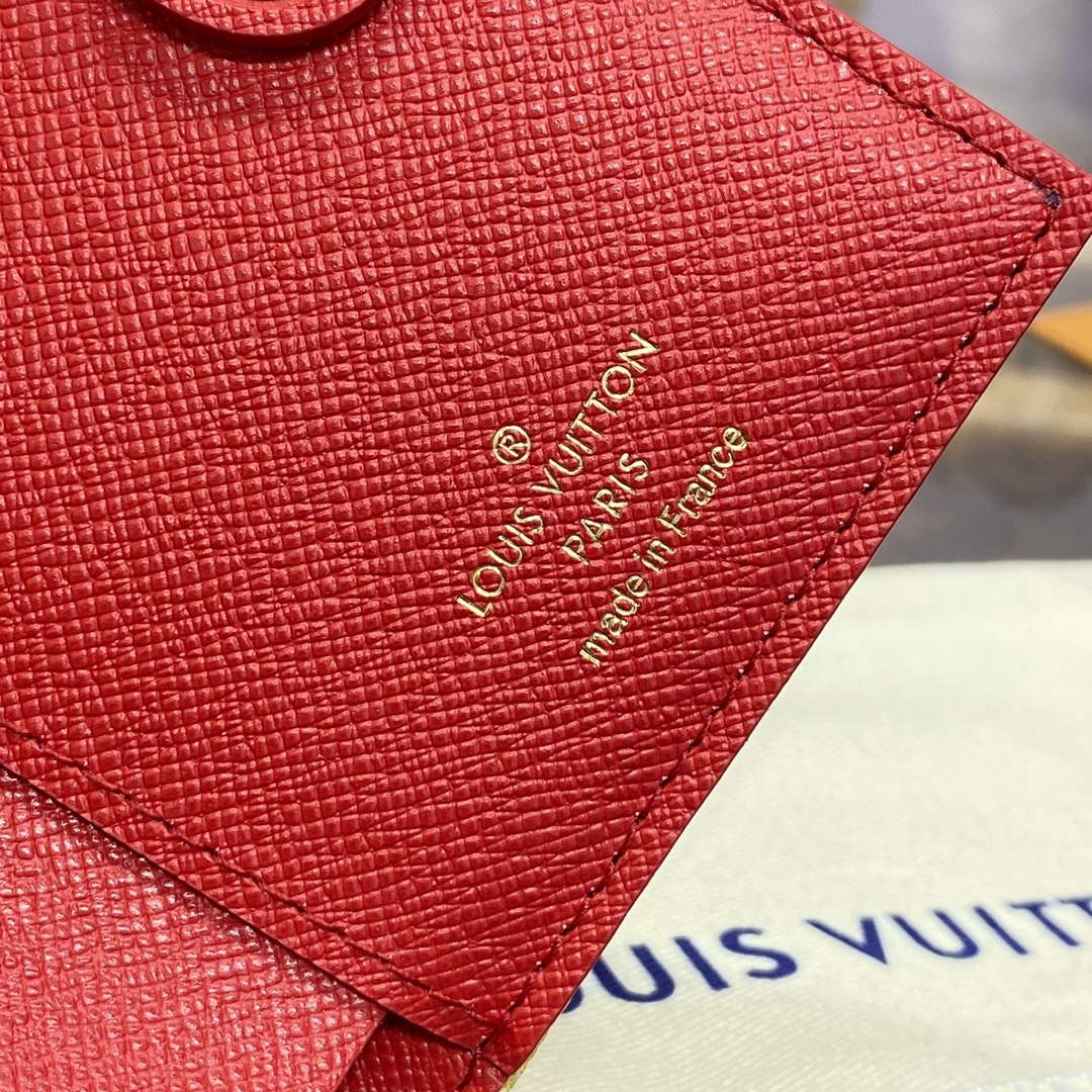 LV M82383 Louis Vuitton Lisa Wallet Monogram Canvas | lv m82383 louis vuitton lisa wallet monogram canvas 6