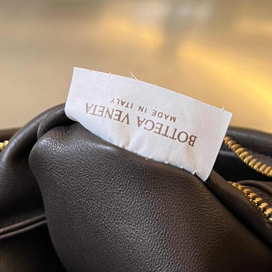 Bottega Veneta BV 764281 Medium Gemelli Dark Brown | bottega veneta bv 764281 medium gemelli dark brown 009