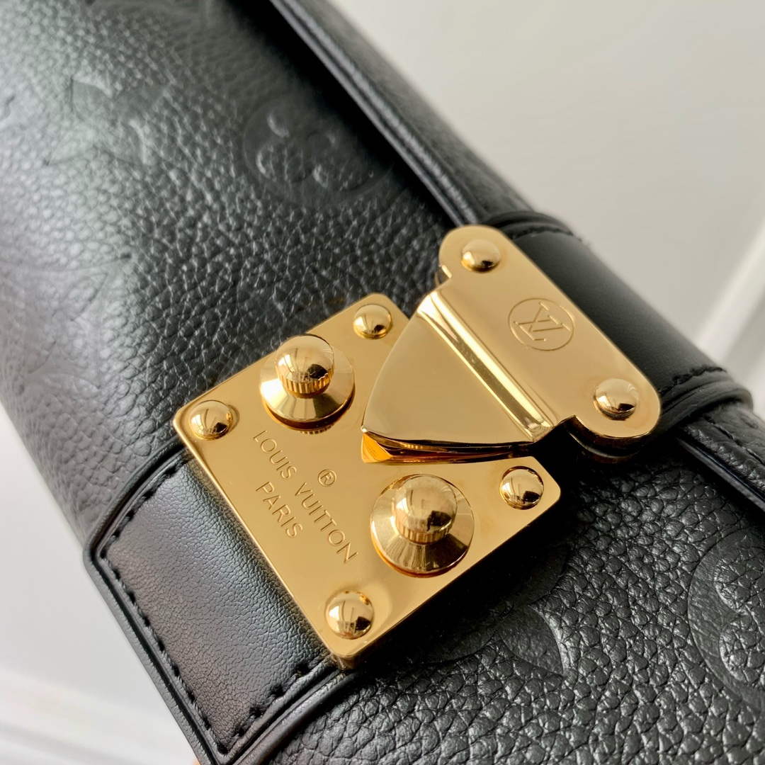 LV M10145 Louis Vuitton Etui Bijoux Jewellery Case Black Leather | lv m10145 louis vuitton etui bijoux jewellery case black leather 6