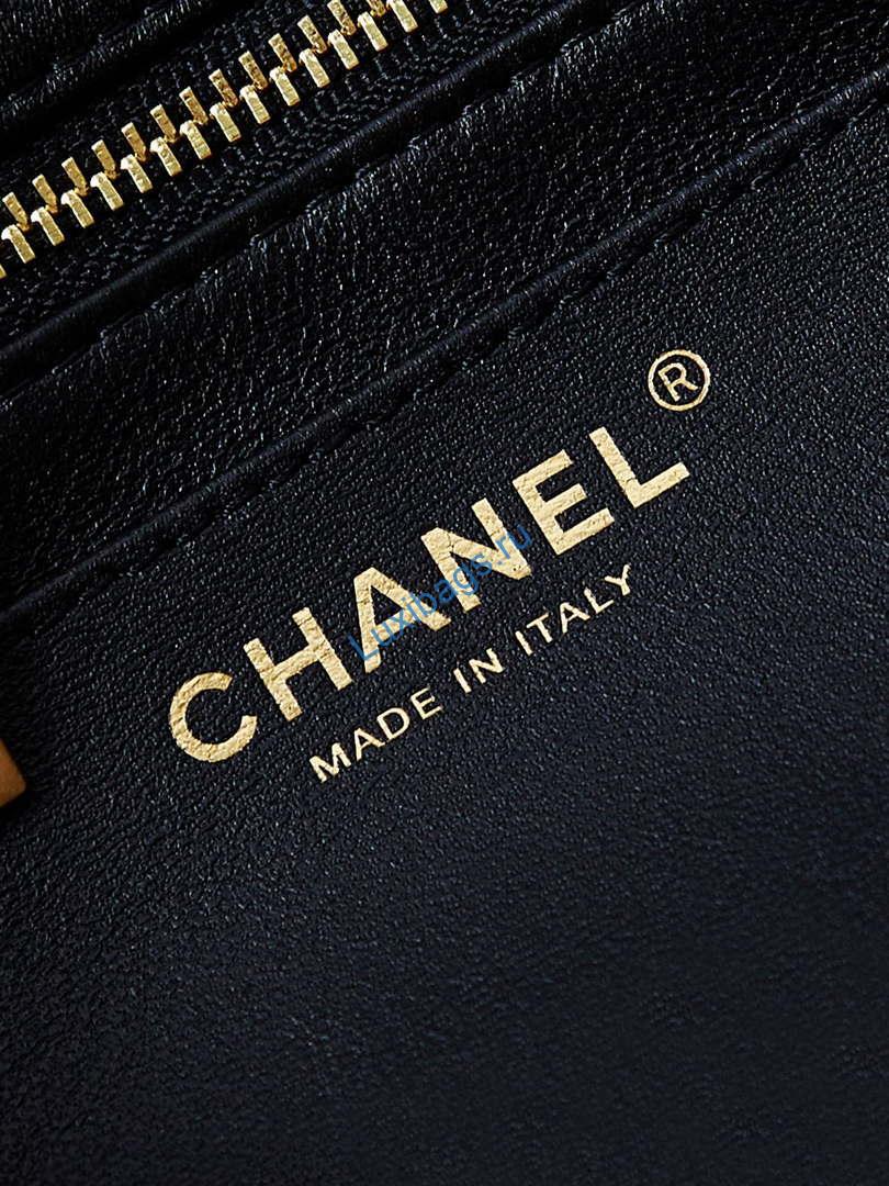 Chanel AS4997 Flap Bag with top Handle Shiny Lambskin Imitation Pearls & Gold-Tone Metal Black | chanel as4997 flap bag with top handle shiny lambskin imitation pearls gold tone metal 008