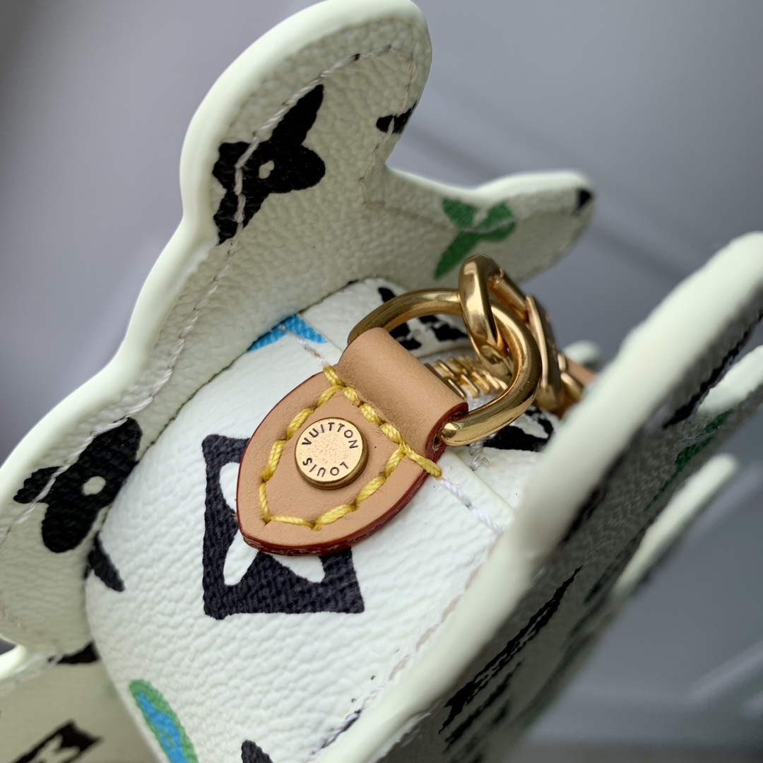 LV M83342 Louis Vuitton Playful Dog On Strap Wearable Wallet White | lv m83342 louis vuitton playful dog on strap wearable wallet white 5