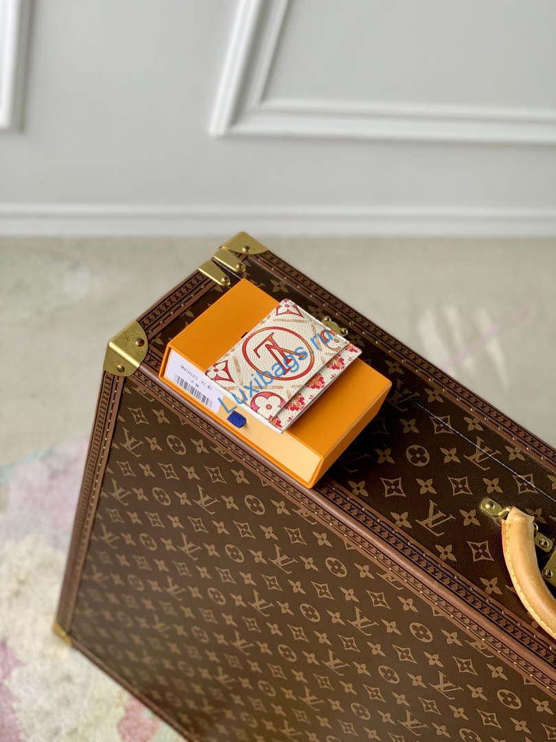LV M83625 Louis Vuitton LV By The Pool Card Holder Coral | lv m83625 louis vuitton lv by the pool card holder coral 004