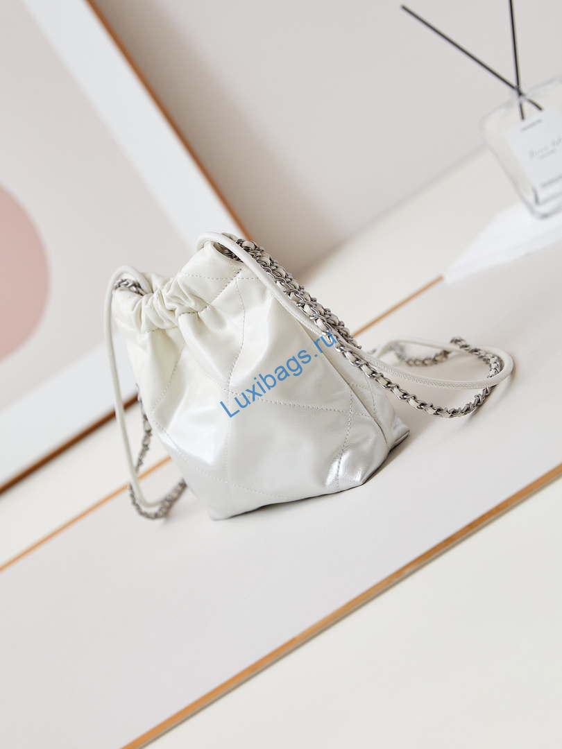 Chanel 22 Mini Handbag Patent Gradient Calfskin Lacquered Metal AS3980 White & pink silver | chanel 22 mini handbag patent gradient calfskin lacquered metal as3980 white pink silver 005