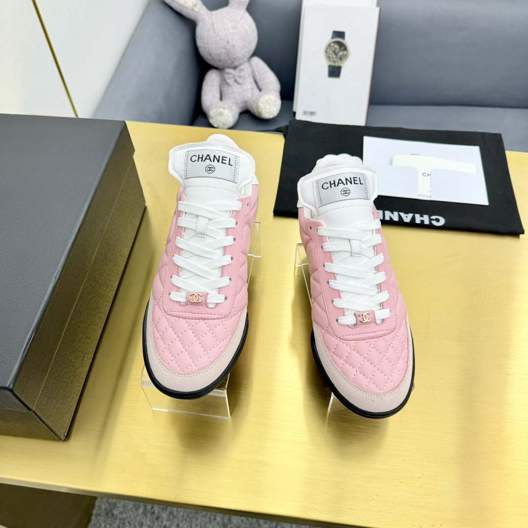 Chanel G39066 Women's 24B Trainer Lambskin Sneaker C912457 | chanel g39066 womens 24b trainer lambskin sneaker c912455 022