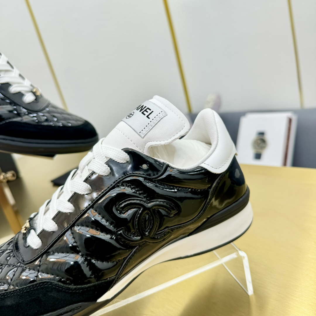 Chanel G39066 Women's 24B Trainer Lambskin Sneaker C912459 | chanel g39066 womens 24b trainer lambskin sneaker c912455 044