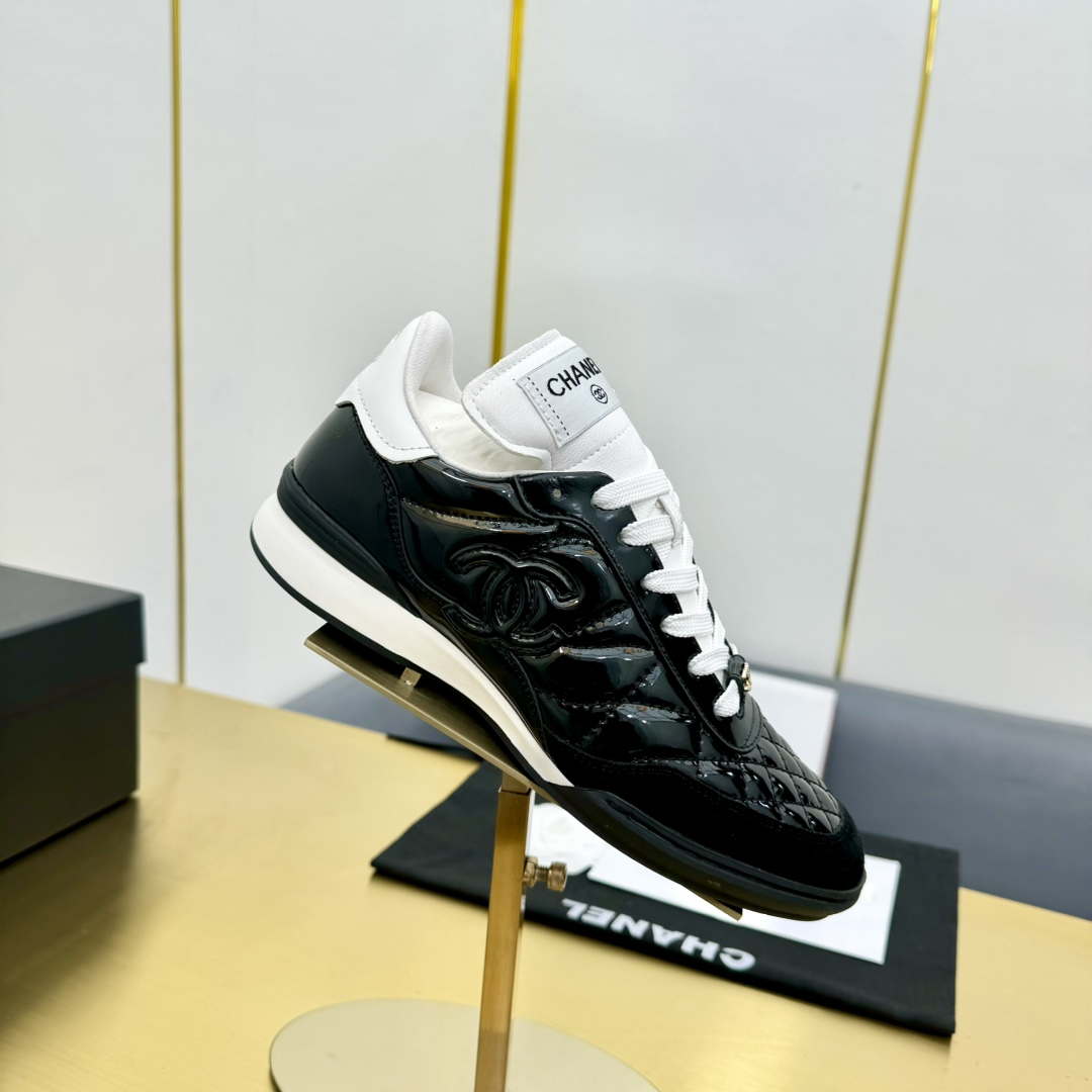 Chanel G39066 Women's 24B Trainer Lambskin Sneaker C912459 | chanel g39066 womens 24b trainer lambskin sneaker c912455 045