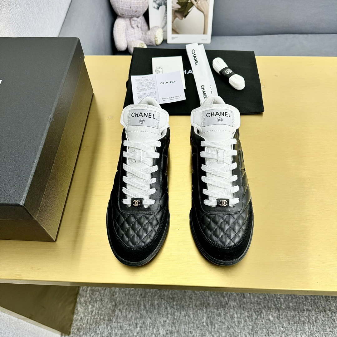 Chanel G39066 Women's 24B Trainer Lambskin Sneaker C912463 | chanel g39066 womens 24b trainer lambskin sneaker c912455 075