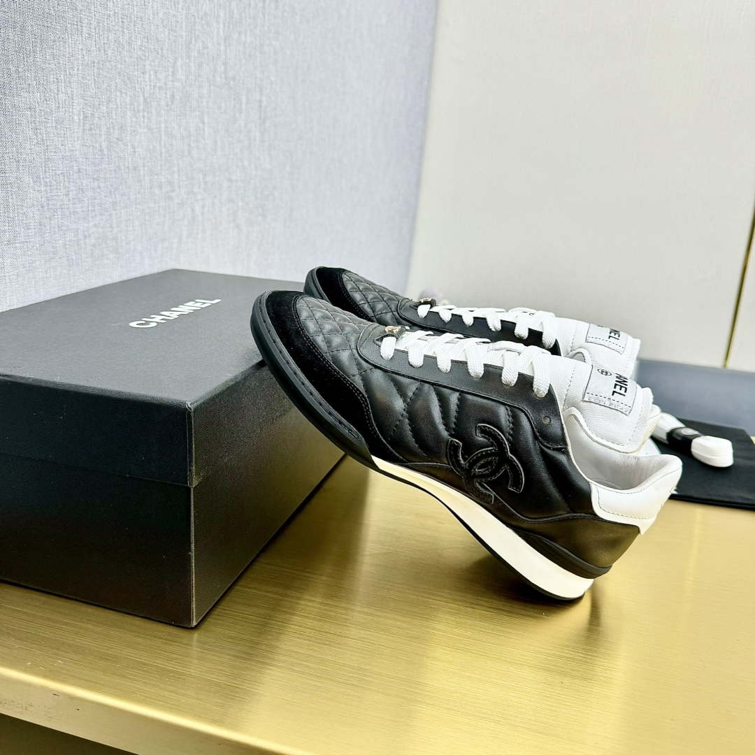 Chanel G39066 Women's 24B Trainer Lambskin Sneaker C912463 | chanel g39066 womens 24b trainer lambskin sneaker c912455 077