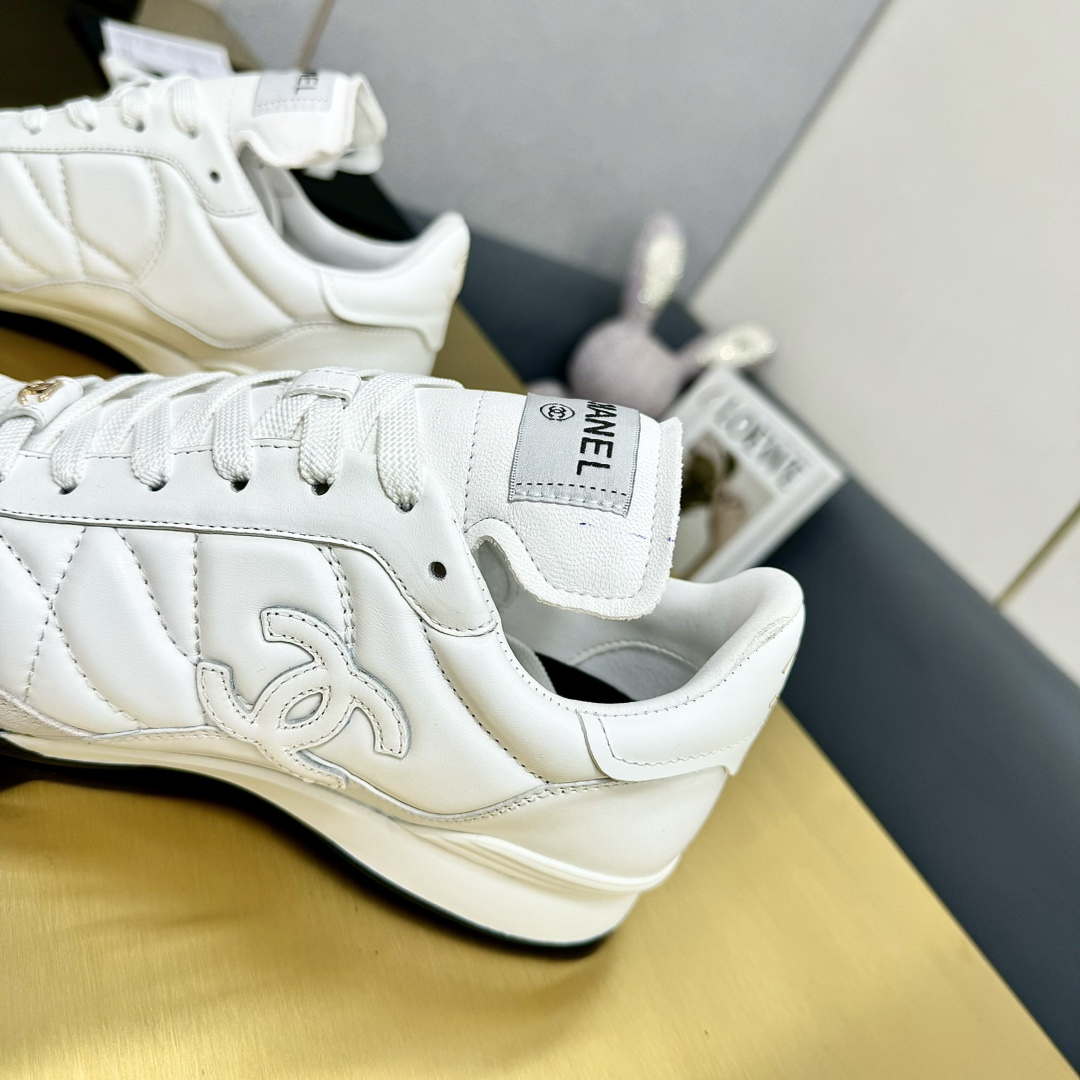 Chanel G39066 Women's 24B Trainer Lambskin Sneaker C912464 | chanel g39066 womens 24b trainer lambskin sneaker c912455 090