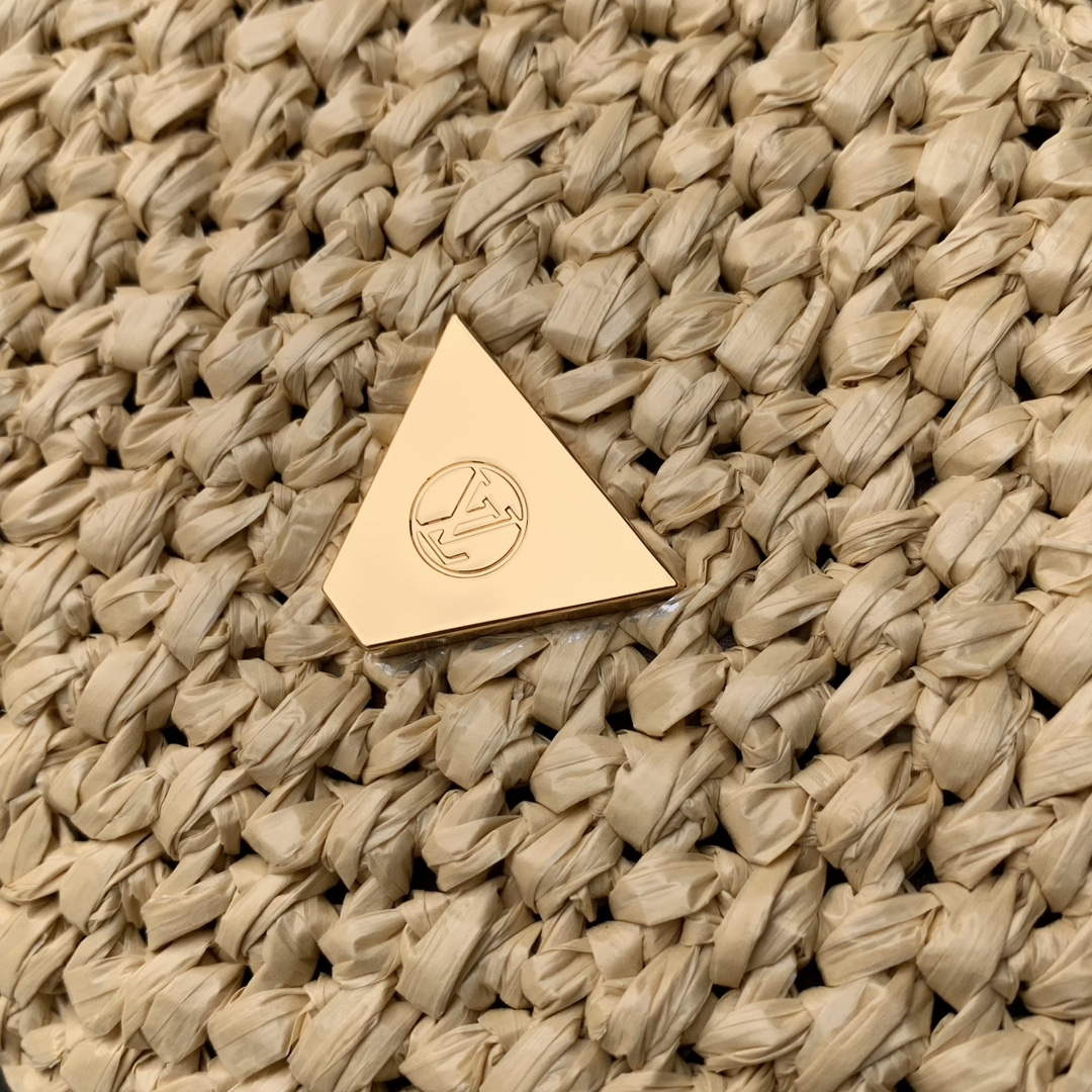 LV M25030 Louis Vuitton Twist West Bag Natural/Tan | lv m25030 louis vuitton twist west bag natural tan 7