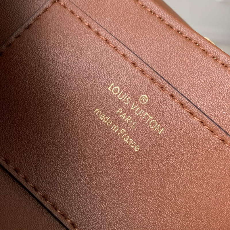LV M25030 Louis Vuitton Twist West Bag Natural/Tan | lv m25030 louis vuitton twist west bag natural tan 8