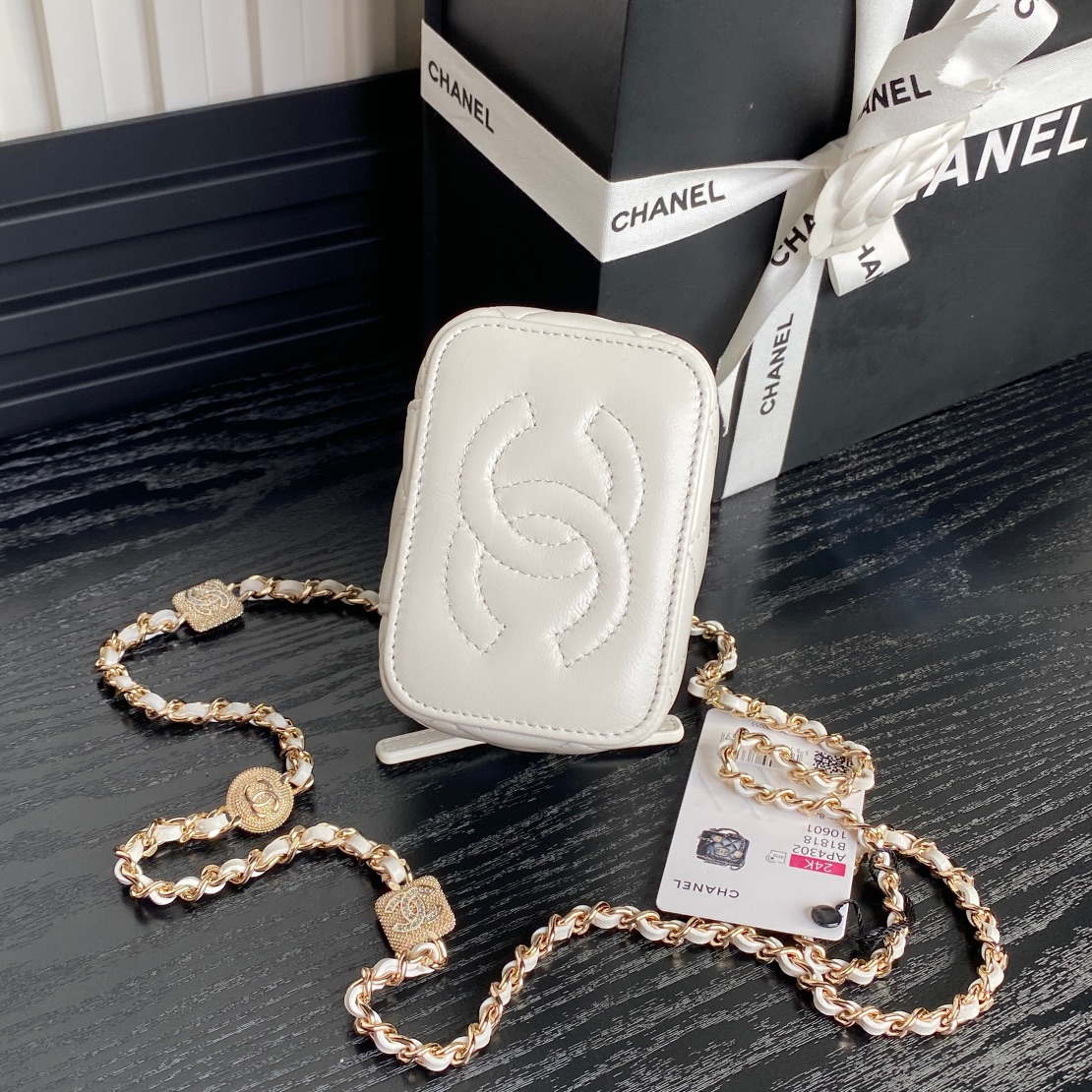 Chanel AP4302 Mini Clutch Embossed Rhinestone with Chain Vanity Box bag White | chanel ap4302 mini clutch embossed rhinestone with chain vanity box bag 015 chanel ap4302 mini clutch embossed rhinestone with chain vanity box bag 015