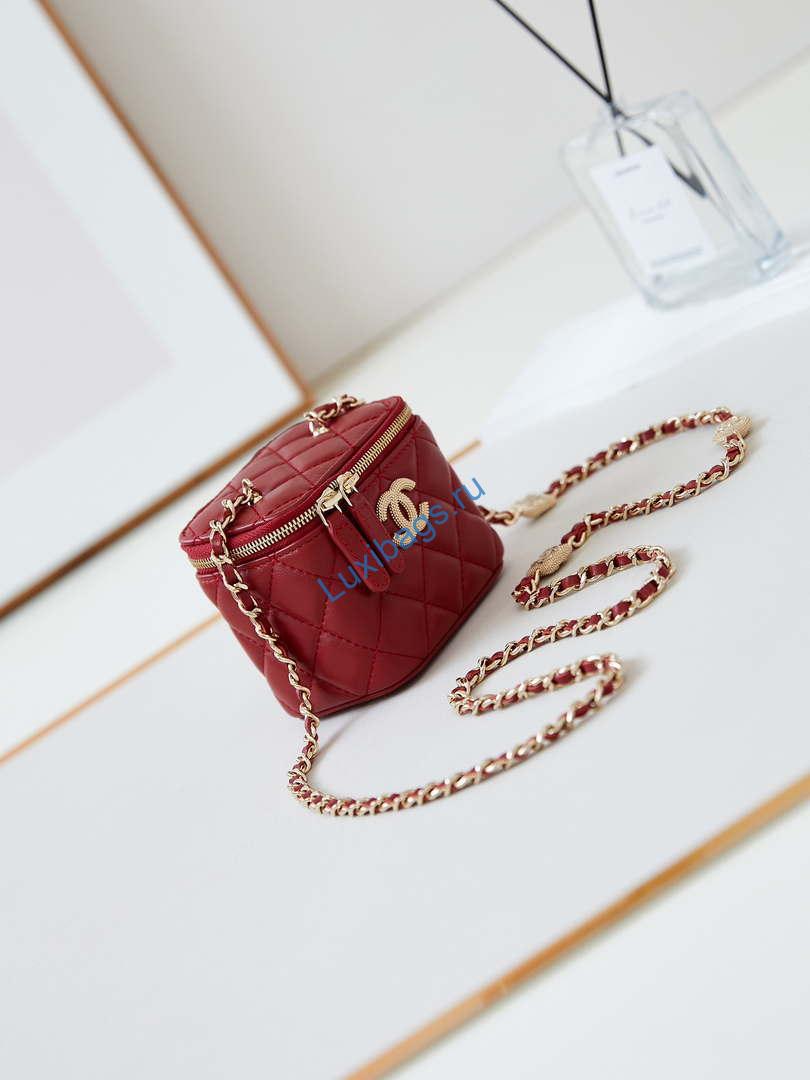 Chanel AP4302 Mini Clutch Embossed Rhinestone with Chain Vanity Box bag Red | chanel ap4302 mini clutch embossed rhinestone with chain vanity box bag 041 chanel ap4302 mini clutch embossed rhinestone with chain vanity box bag 041