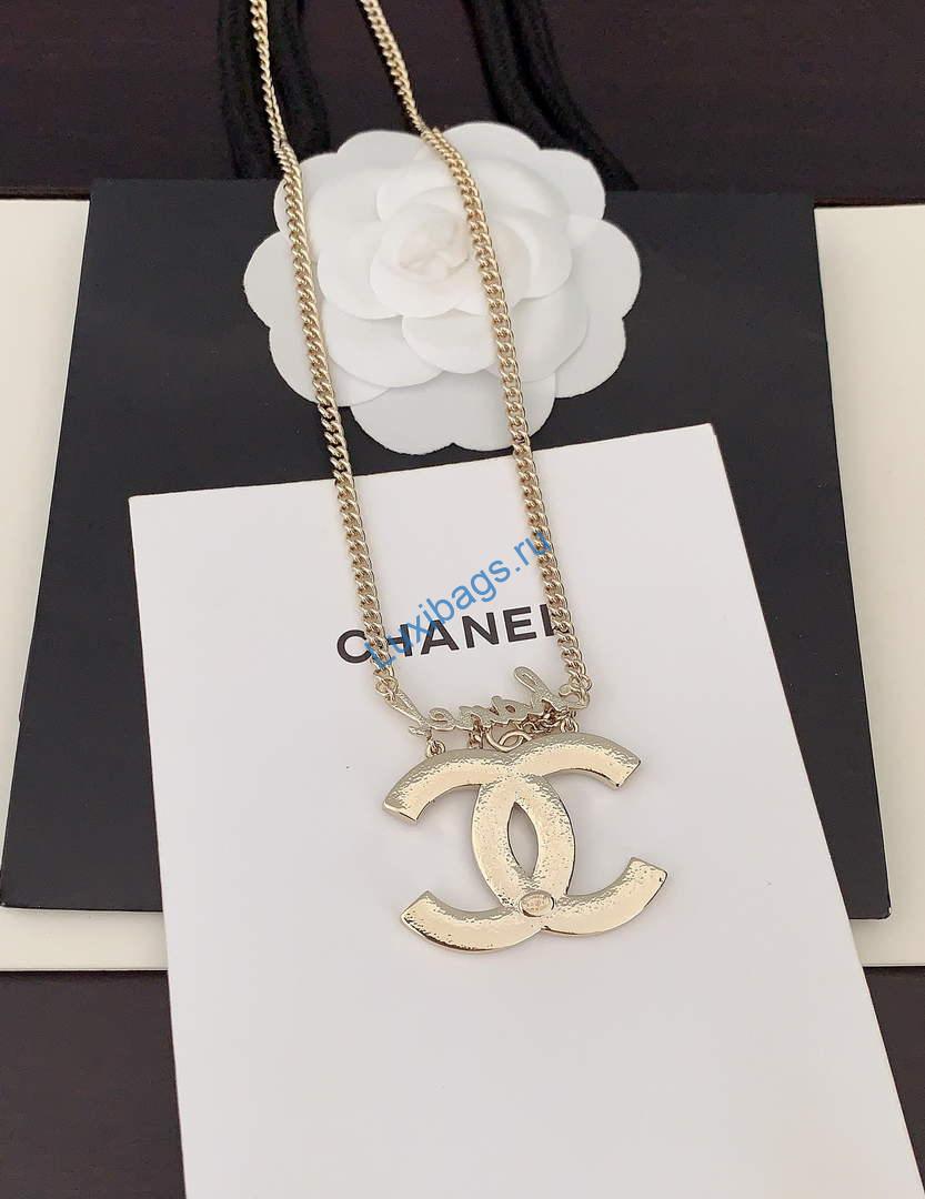 Chanel Necklace Gold & Pearly Black CC52805 | chanel necklace gold pearly black cc52805 7 chanel necklace gold pearly black cc52805 7
