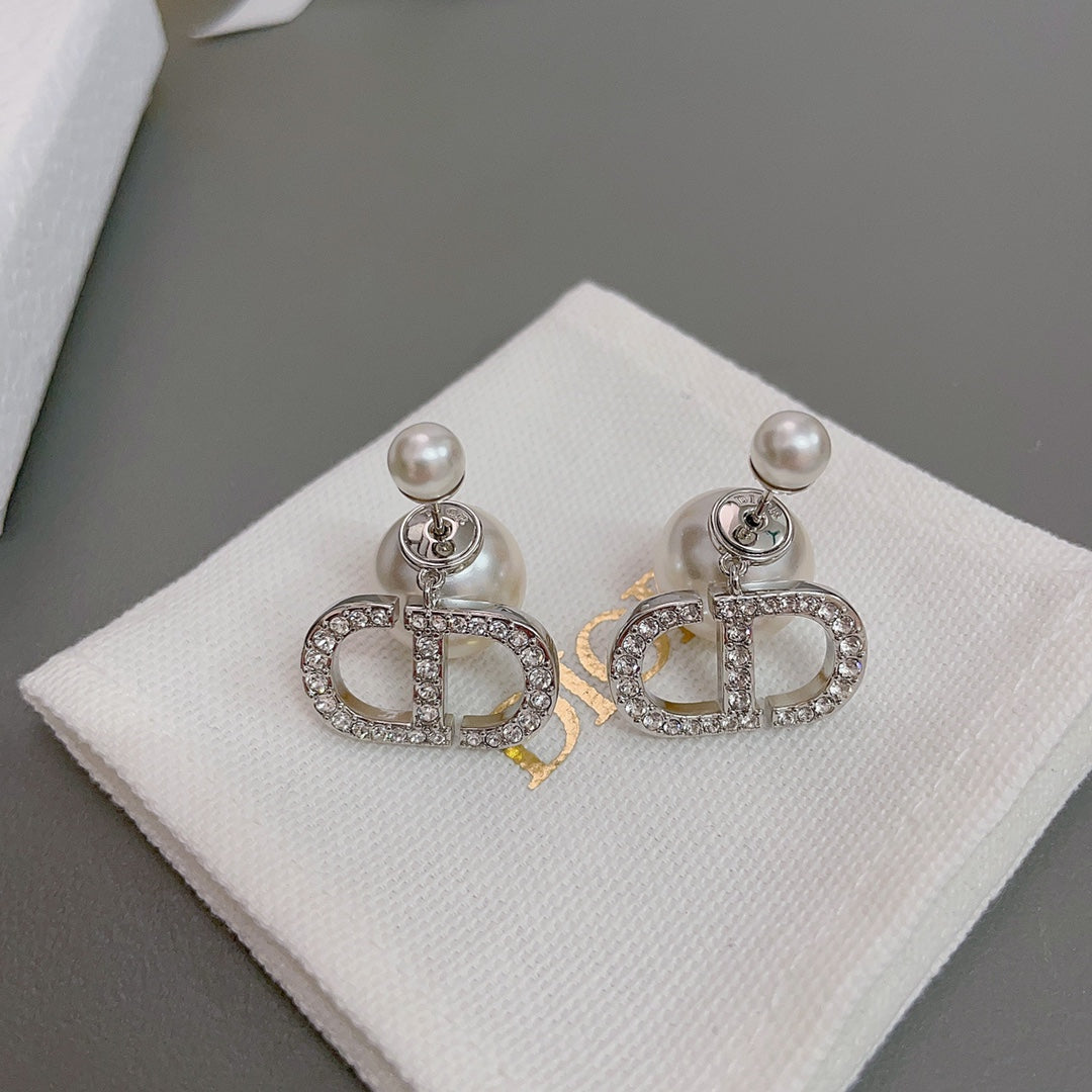 Dior E1293TRICY_D13S Dior Tribales Earrings | dior e1293tricy d13s dior tribales earrings 4 dior e1293tricy d13s dior tribales earrings 4