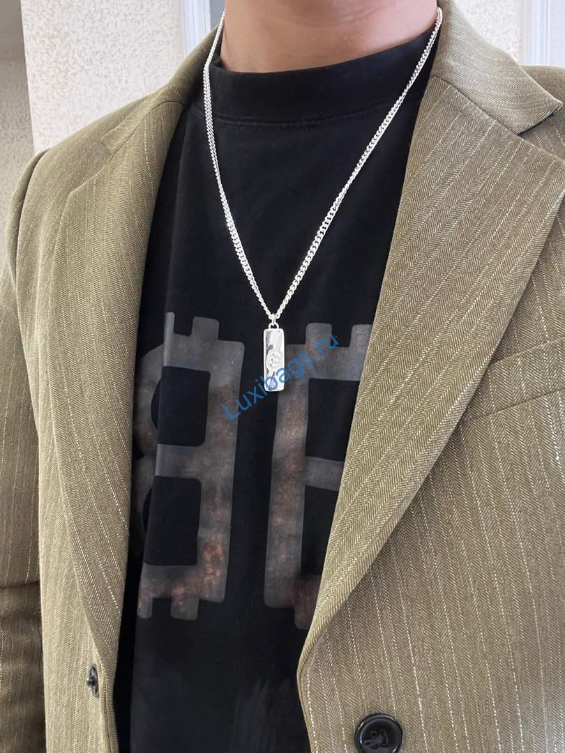 Gucci 774055 ‎ diagonal interlocking g necklace silver | gucci 774055 diagonal interlocking g necklace silver 2 gucci 774055 diagonal interlocking g necklace silver 2