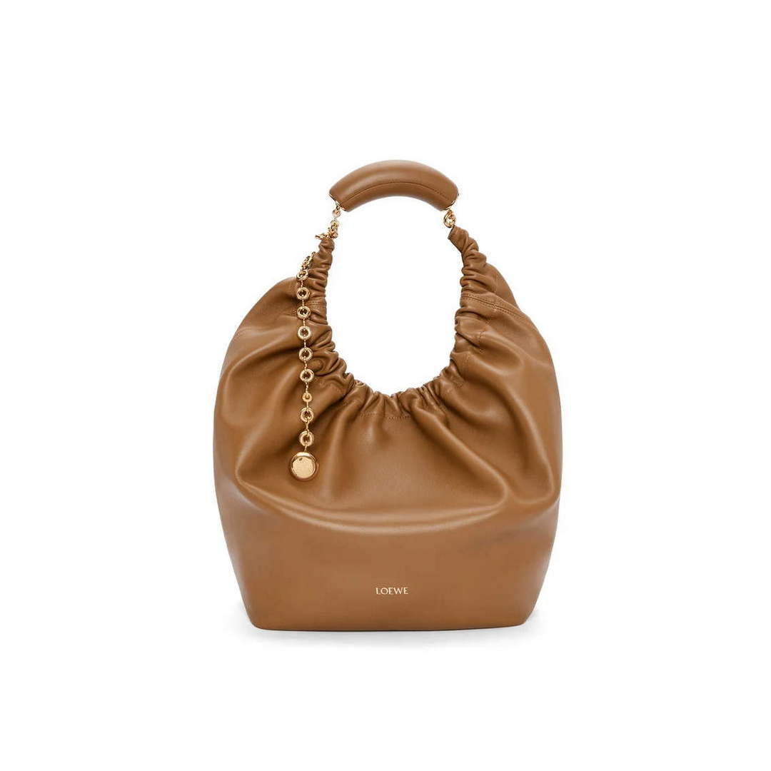 LOEWE A914Q37X01 Medium Squeeze bag in nappa lambskin Oak | loewe a914q37x01 medium squeeze bag in nappa lambskin oak 1 loewe a914q37x01 medium squeeze bag in nappa lambskin oak 1