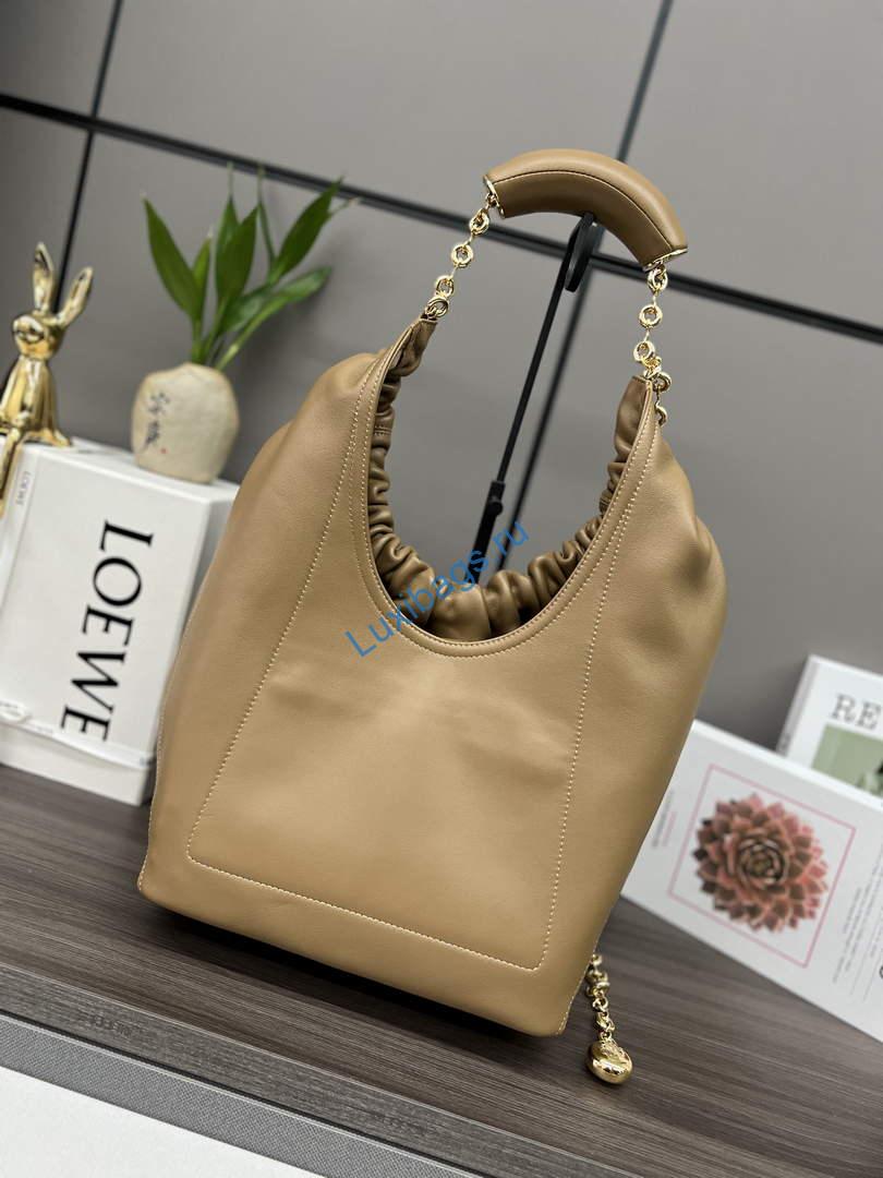 LOEWE A914Q37X01 Medium Squeeze bag in nappa lambskin Oak | loewe a914q37x01 medium squeeze bag in nappa lambskin oak 6 loewe a914q37x01 medium squeeze bag in nappa lambskin oak 6