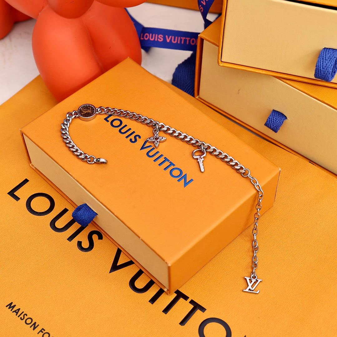 Louis Vuitton M00509 Monogram Lock bracelet | louis vuitton m00509 monogram lock bracelet 8 louis vuitton m00509 monogram lock bracelet 8